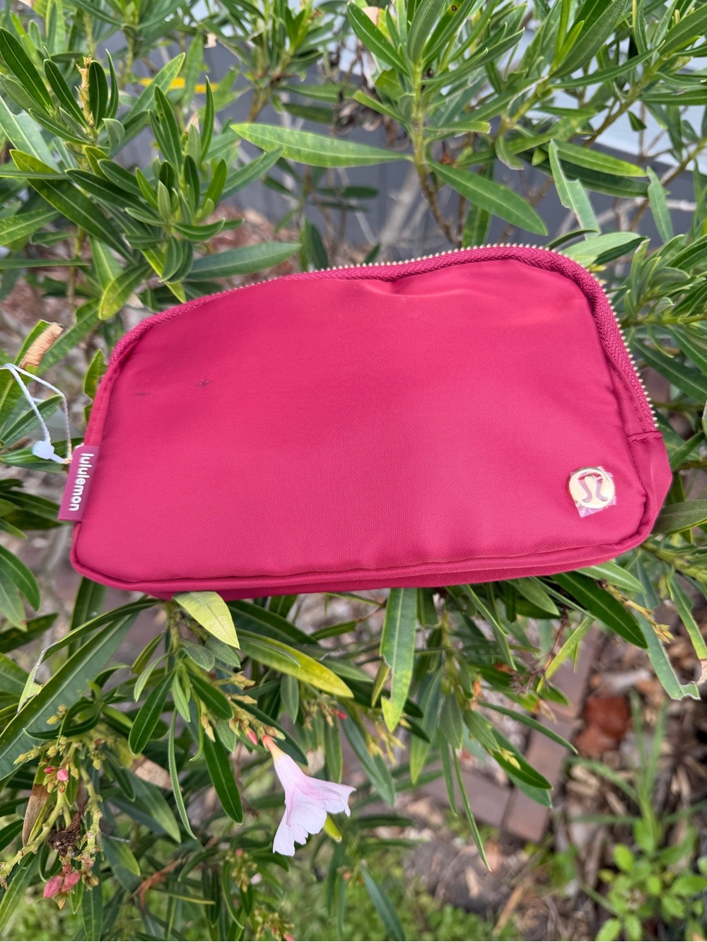 LULULEMON athletica Burgundy Fanny Pack - Picture 7 of 16